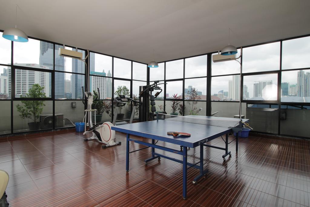 ג'קרטה Reddoorz Plus Near Ambassador Mall מראה חיצוני תמונה